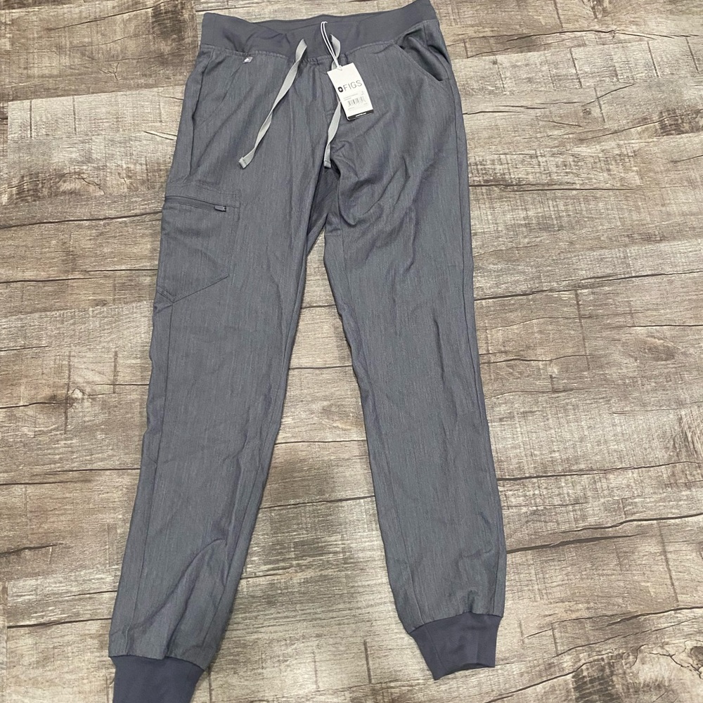 Fig scrub bottoms. Style Zamora joggers. Color Graphite. Size Small Tall.